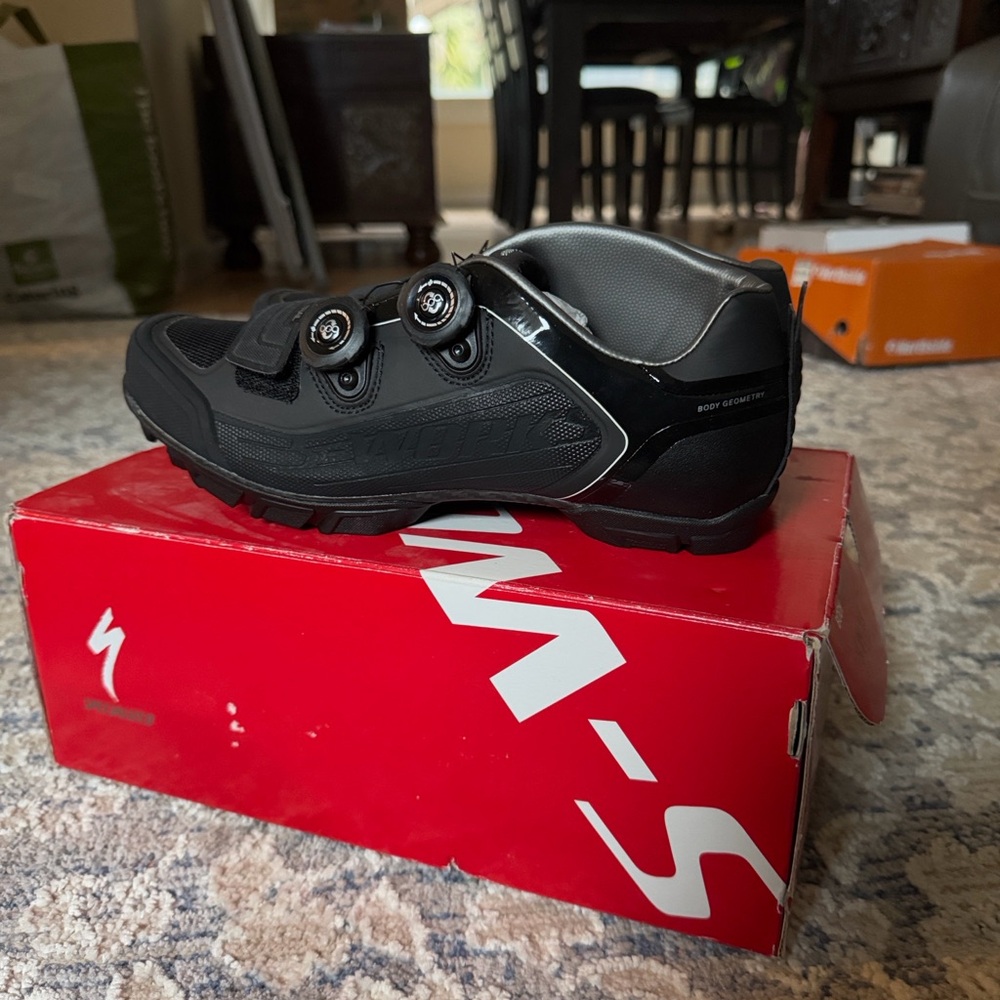 NEW Specialized S-Works Trail MTB Cycling Shoes - Size 40 (Mens 7.5 / Womens 9)